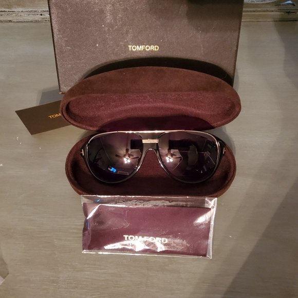Tomford Sunglasses - Picture 1 of 5